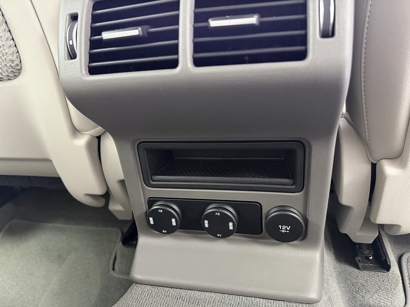 Used Jaguar F-Pace 2017 for sale - 76553612: Photo 56