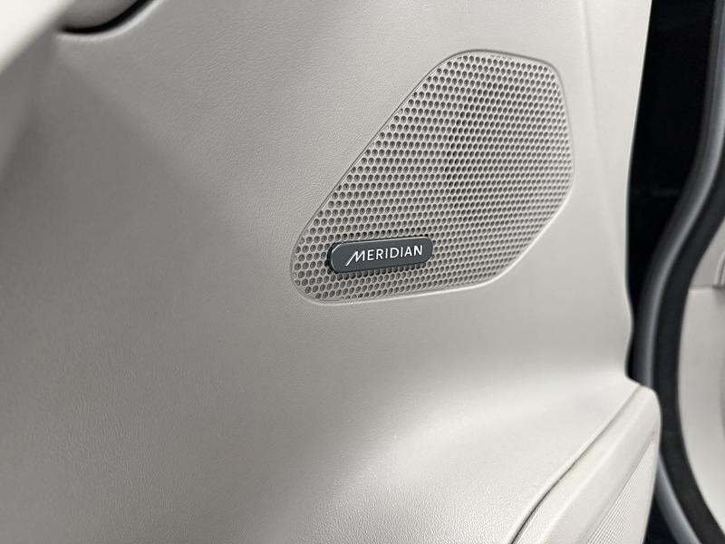 Used Jaguar F-Pace 2017 for sale - 76553612: Photo 69