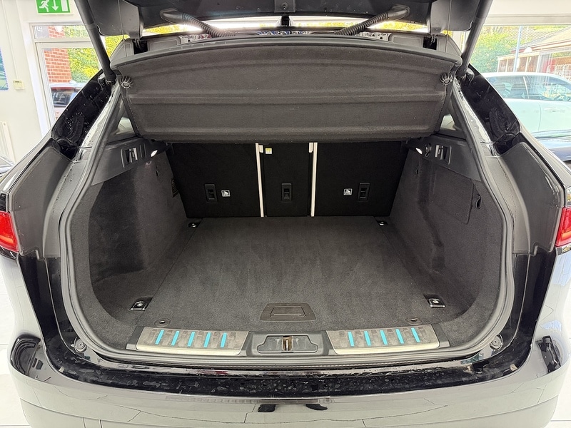 Used Jaguar F-Pace 2017 for sale - 76553612: Photo 73