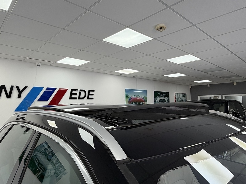 Used Jaguar F-Pace 2017 for sale - 76553612: Photo 9