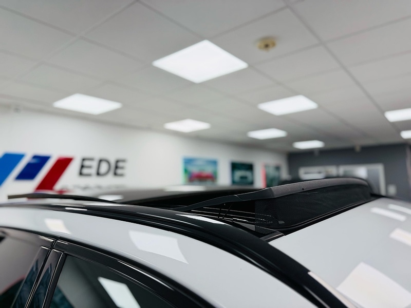 Used Jaguar F-Pace 2017 for sale - 76663659: Photo 12