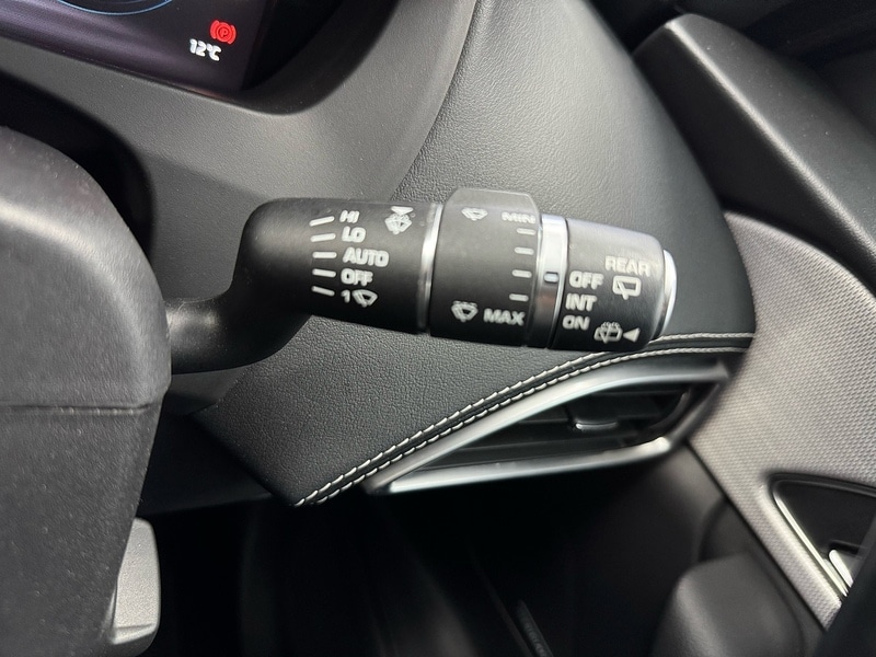 Used Jaguar F-Pace 2017 for sale - 76663659: Photo 28