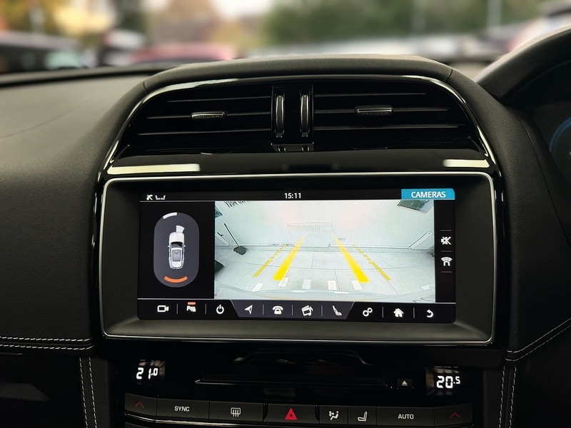 Used Jaguar F-Pace 2017 for sale - 76663659: Photo 34