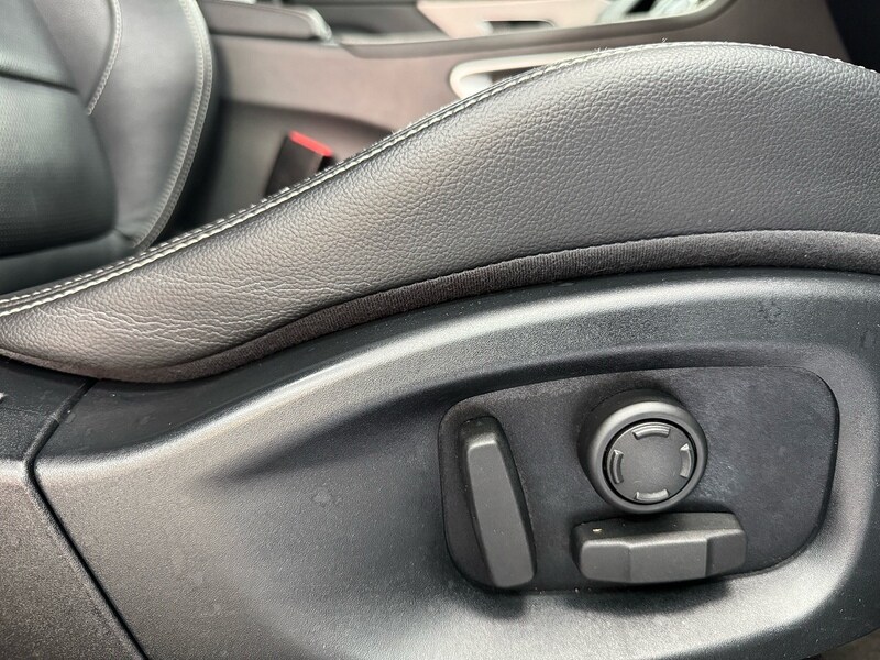 Used Jaguar F-Pace 2017 for sale - 76663659: Photo 52