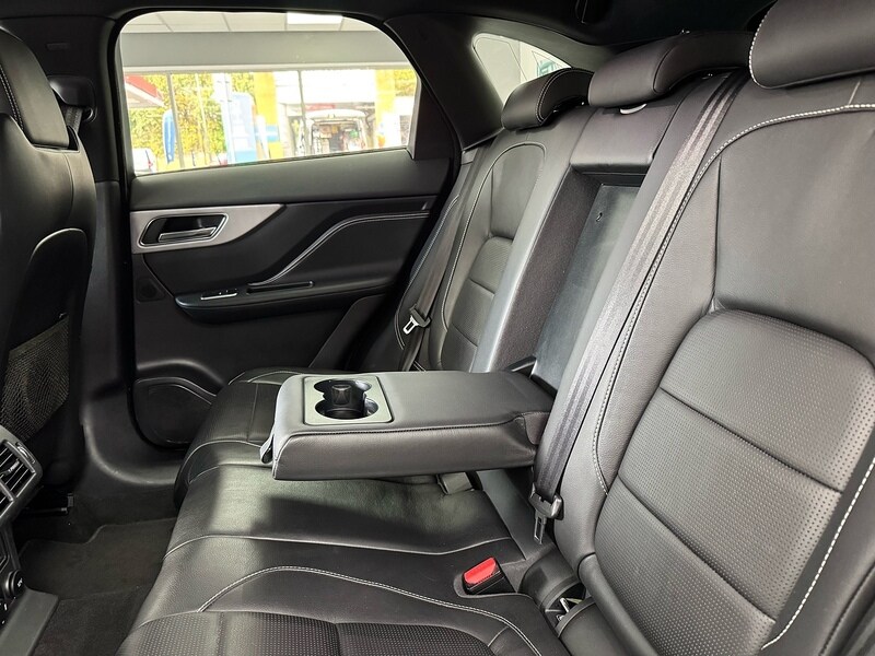 Used Jaguar F-Pace 2017 for sale - 76663659: Photo 70
