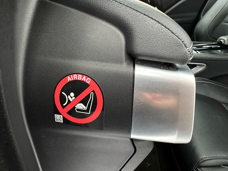 Used Jaguar F-Pace 2017 for sale - 76663659: Photo 74