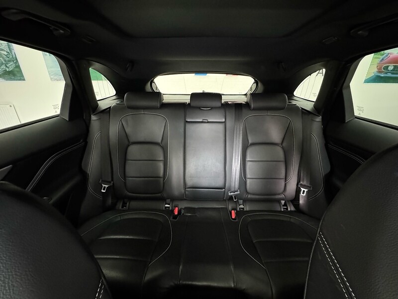 Used Jaguar F-Pace 2017 for sale - 76663659: Photo 79