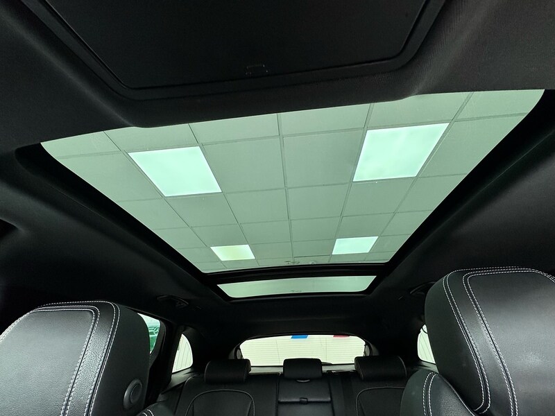 Used Jaguar F-Pace 2017 for sale - 76663659: Photo 80