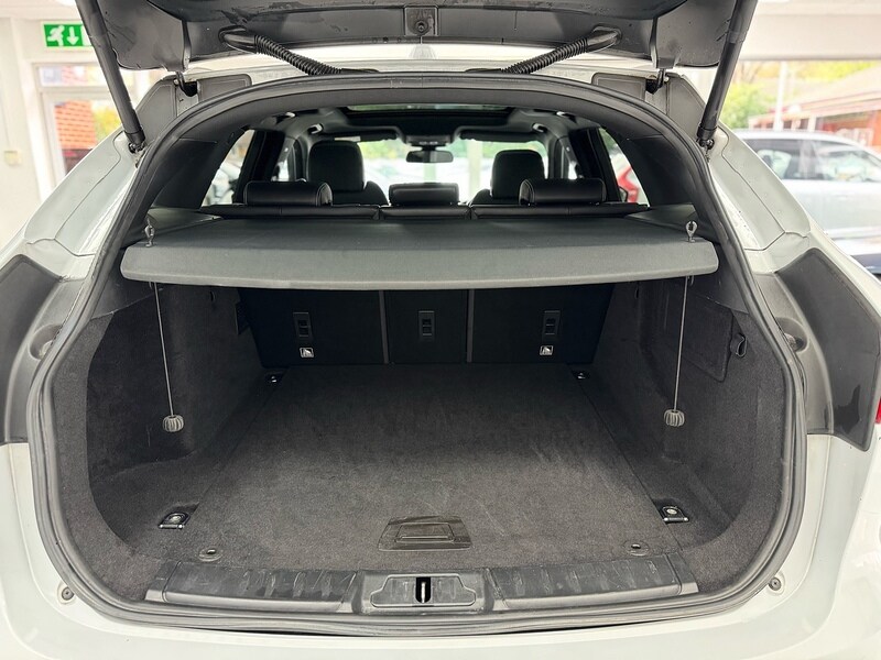 Used Jaguar F-Pace 2017 for sale - 76663659: Photo 89