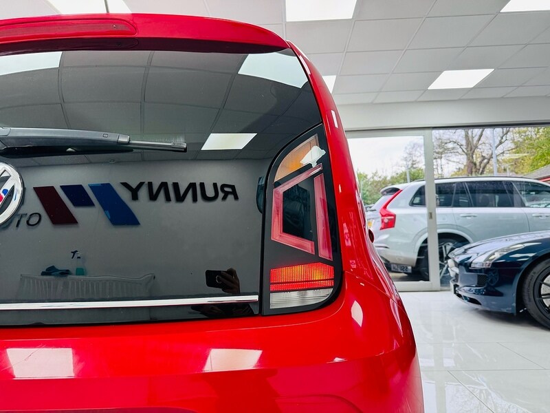 Used Volkswagen up! 2017 for sale - 76638642: Photo 15