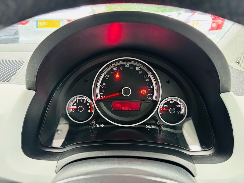 Used Volkswagen up! 2017 for sale - 76638642: Photo 21