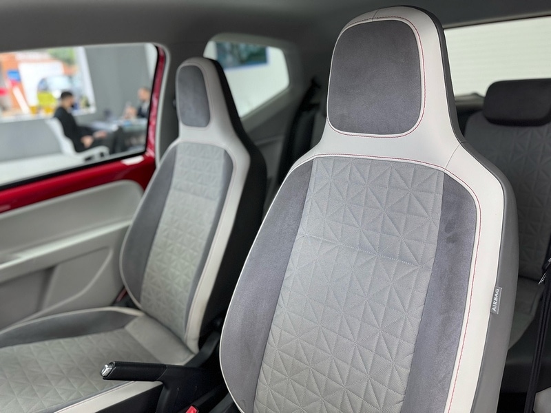 Used Volkswagen up! 2017 for sale - 76638642: Photo 51