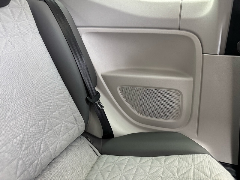 Used Volkswagen up! 2017 for sale - 76638642: Photo 54