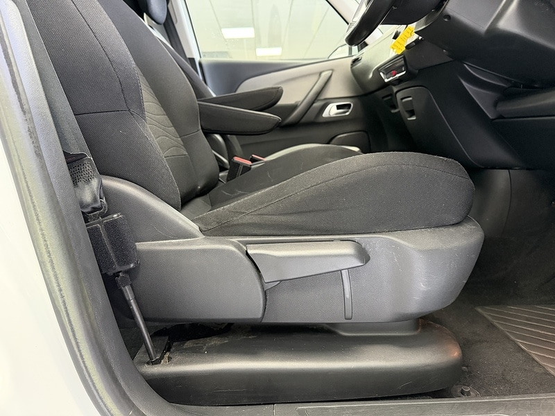 Used Citroen C4 Grand Picasso 2014 for sale - 76896543: Photo 26