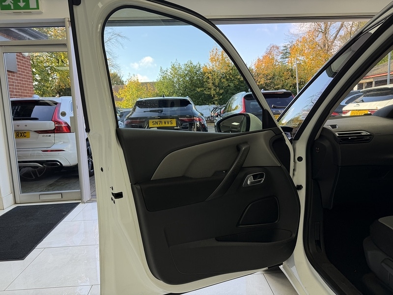 Used Citroen C4 Grand Picasso 2014 for sale - 76896543: Photo 52