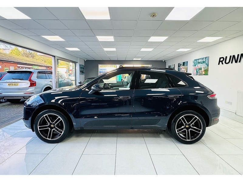 Used Porsche Macan 2020 for sale - 76919743: Photo 4