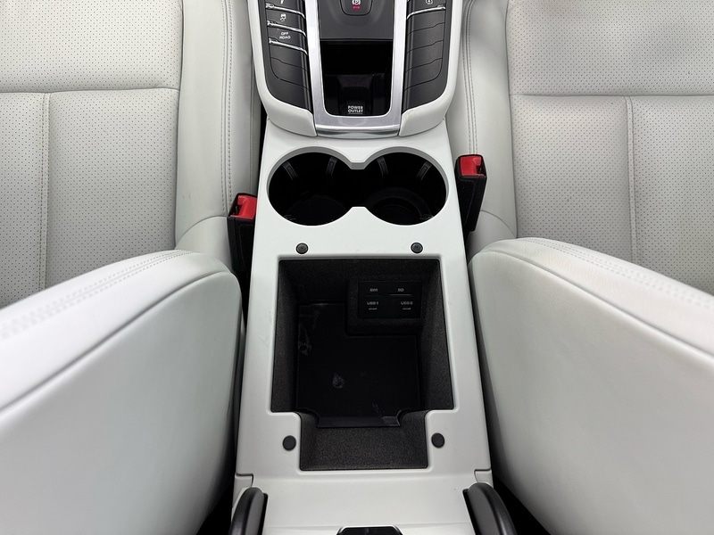 Used Porsche Macan 2020 for sale - 76919743: Photo 42