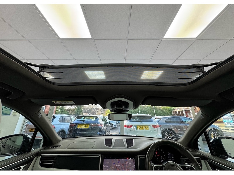 Used Porsche Macan 2020 for sale - 76919743: Photo 46