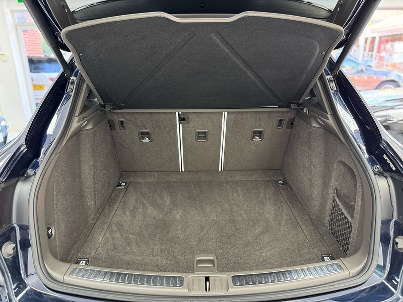 Used Porsche Macan 2020 for sale - 76919743: Photo 87