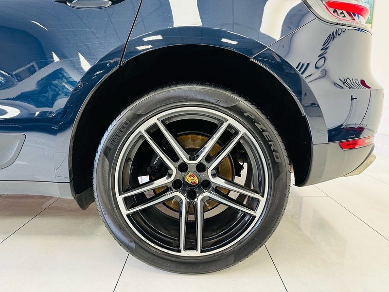 Used Porsche Macan 2020 for sale - 76919743: Photo 95