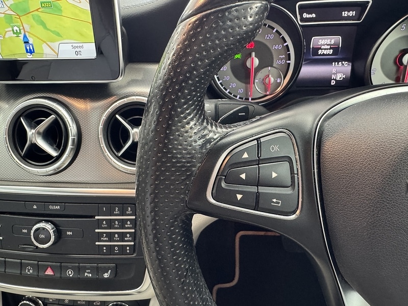 Used Mercedes-Benz CLA 2015 for sale - 76267442: Photo 22