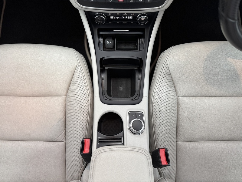 Used Mercedes-Benz CLA 2015 for sale - 76267442: Photo 38