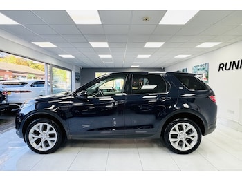 Used Land Rover Discovery Sport 2020 for sale - 76267436: Photo