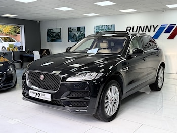 Used Jaguar F-Pace 2017 for sale - 76364419: Photo