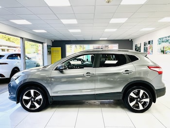 Used Nissan Qashqai 2016 for sale - 75871657: Photo
