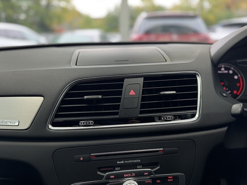 Used Audi Q3 2015 for sale - 75932489: Photo 29