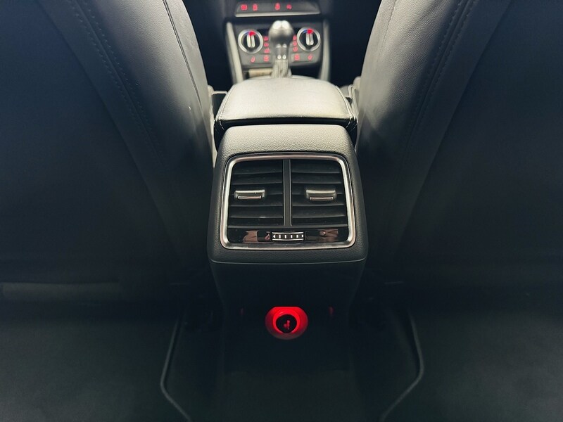 Used Audi Q3 2015 for sale - 75932489: Photo 34