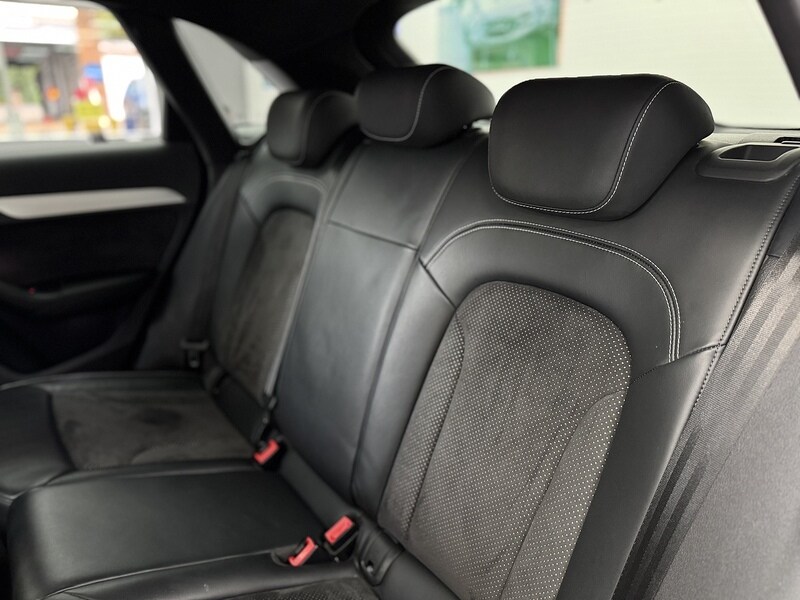 Used Audi Q3 2015 for sale - 75932489: Photo 52