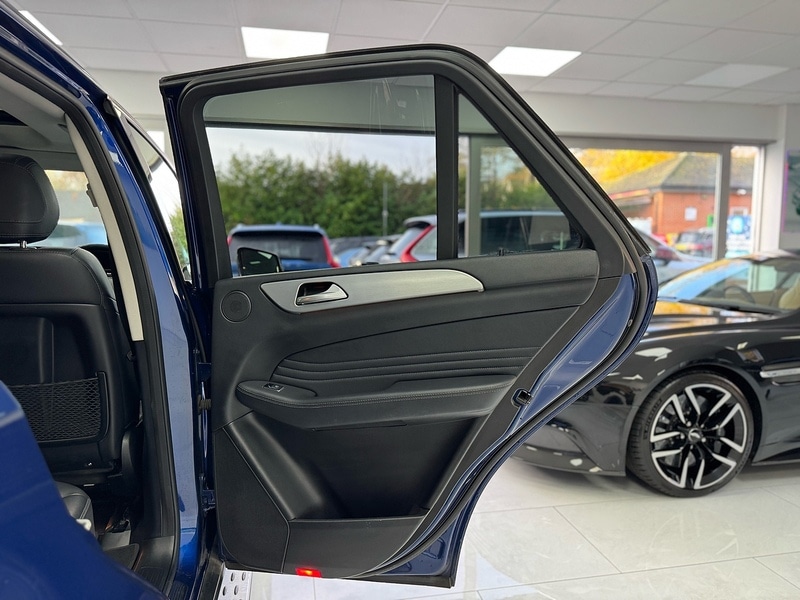 Used Mercedes-Benz GLE 2017 for sale - 76845875: Photo 65