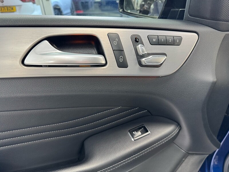 Used Mercedes-Benz GLE 2017 for sale - 76845875: Photo 82