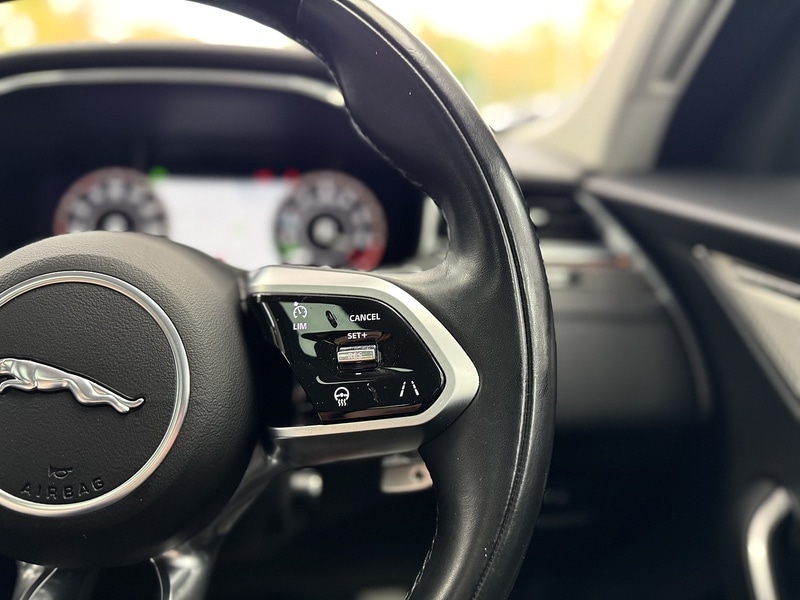 Used Jaguar F-Pace 2021 for sale - 76450360: Photo 26