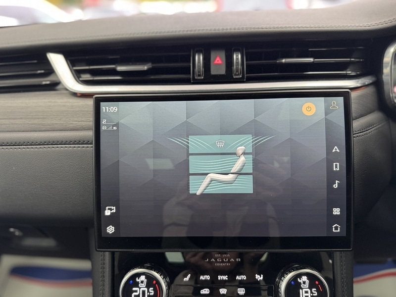 Used Jaguar F-Pace 2021 for sale - 76450360: Photo 33