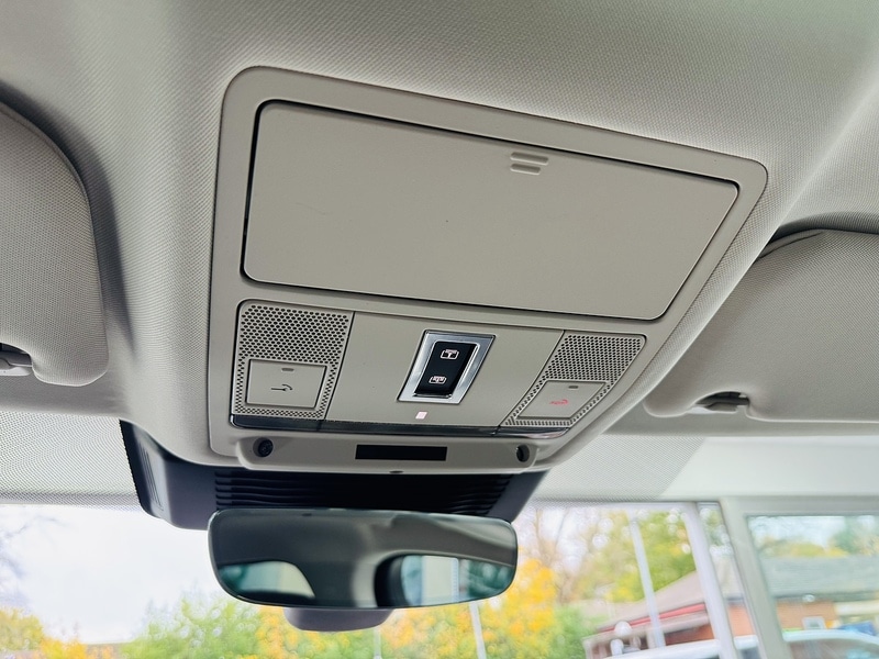 Used Jaguar F-Pace 2021 for sale - 76450360: Photo 45