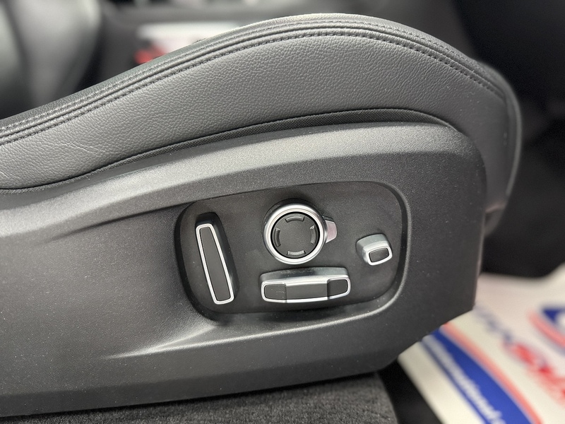 Used Jaguar F-Pace 2021 for sale - 76450360: Photo 50