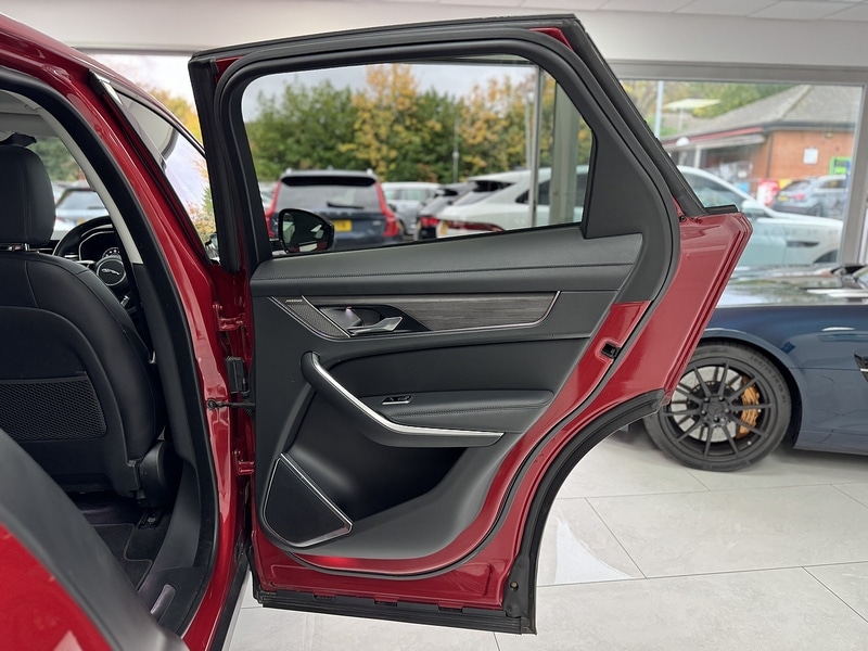 Used Jaguar F-Pace 2021 for sale - 76450360: Photo 61