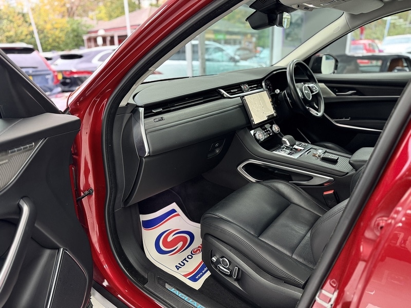 Used Jaguar F-Pace 2021 for sale - 76450360: Photo 69