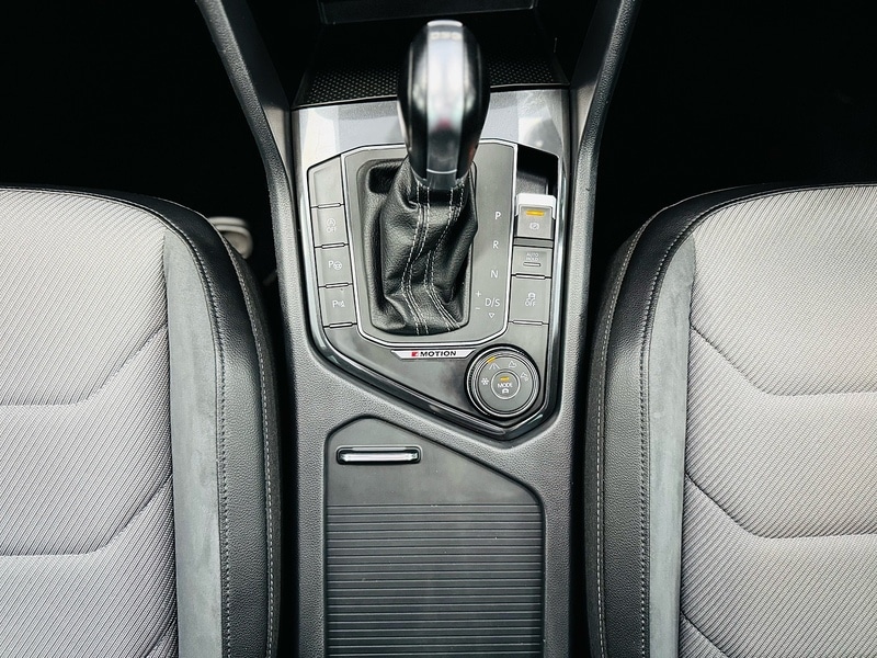 Used Volkswagen Tiguan 2016 for sale - 76692608: Photo 38