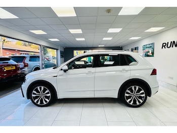 Used Volkswagen Tiguan 2016 for sale - 76692608: Photo