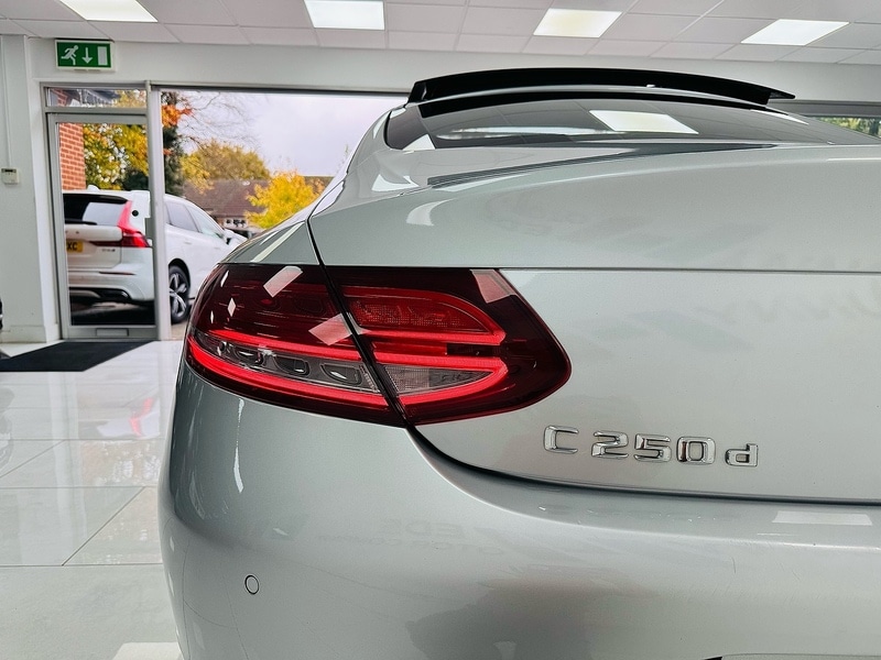 Used Mercedes-Benz C Class 2016 for sale - 76589013: Photo 16