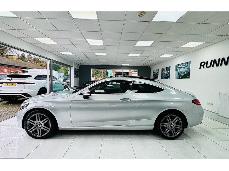 Used Mercedes-Benz C Class 2016 for sale - 76589013: Photo 4