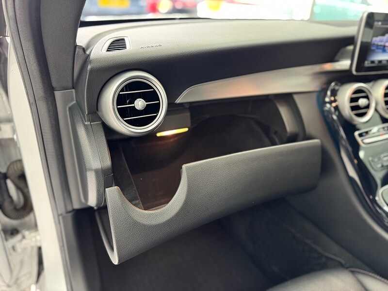 Used Mercedes-Benz C Class 2016 for sale - 76589013: Photo 65