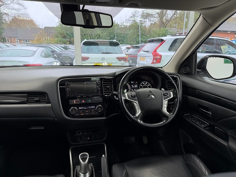 Used Mitsubishi Outlander 2016 for sale - 76707325: Photo 16