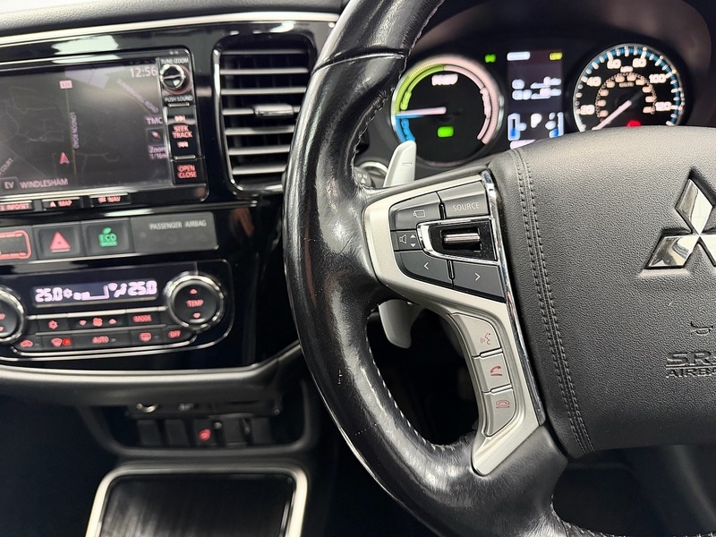 Used Mitsubishi Outlander 2016 for sale - 76707325: Photo 21