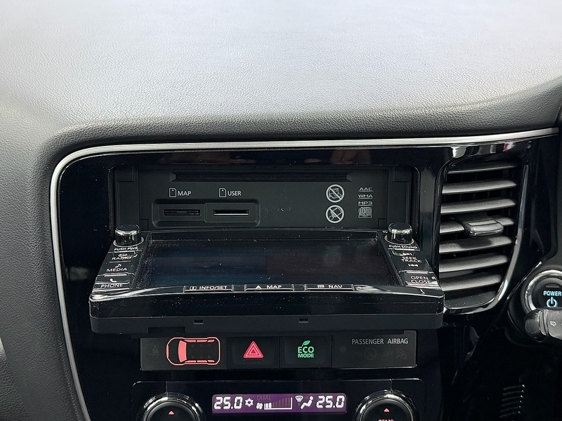 Used Mitsubishi Outlander 2016 for sale - 76707325: Photo 27