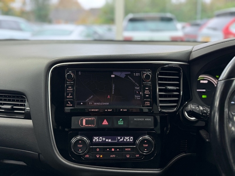 Used Mitsubishi Outlander 2016 for sale - 76707325: Photo 29