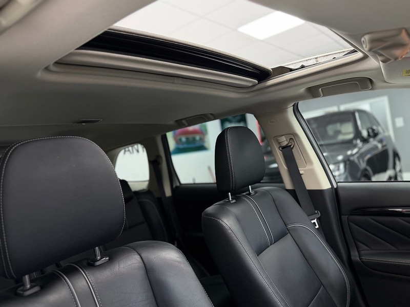 Used Mitsubishi Outlander 2016 for sale - 76707325: Photo 43